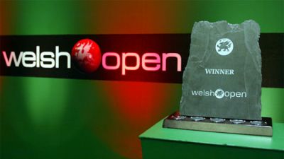 Логотип турнира Welsh Open и фото кубка победителя